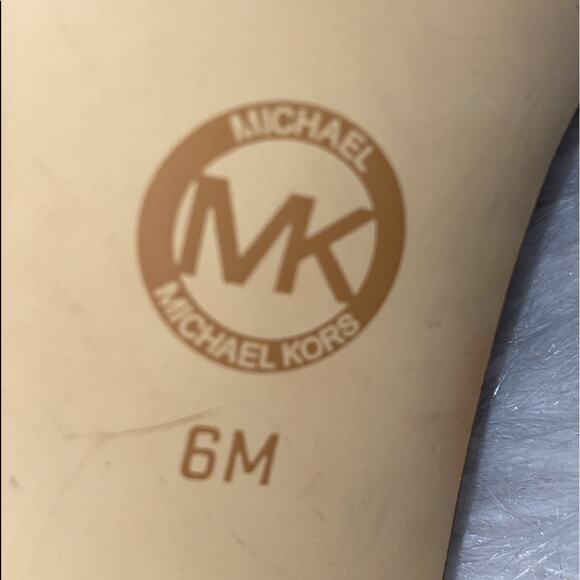 Michael Kors Sandals - Picture 8 of 8